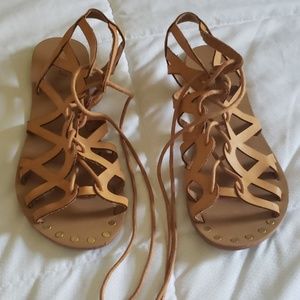 Leather sandal